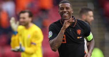فينالدوم يدمر مقدونيا بهدف هولندا الثالث فى الدقيقة 58 بـ"يورو 2020"
