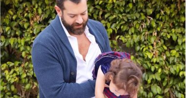 كندة علوش لـ عمرو يوسف فى يوم الأب العالمى: ربنا يخليك لينا يا أبو حياة