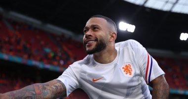 يورو 2020.. ديباي: أمر رائع اللعب لـ برشلونة والمقاومة سبب نجاحي