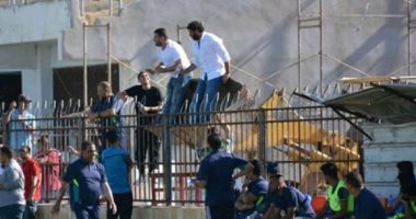 مصطفي مرعي: "عامل الونش قالى هاخليك فى نص الملعب"