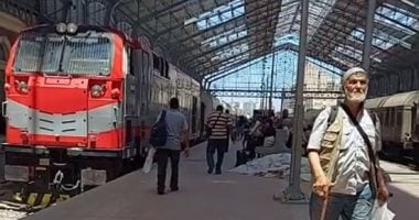 استمرار حركة القطارات بشكل طبيعى بعد حادث قطار الإسكندرية .. لايف