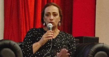 زوجة شفيع شلبى بندوة تكريمه: لم يقدم سوى قناعاته ونجهز لمتحف يعرض أعماله 
