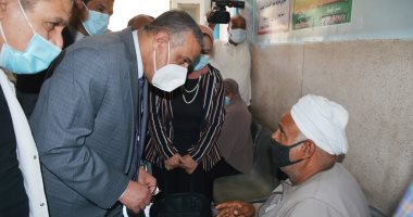 محافظ سوهاج يتفقد مستشفى الرمد ومدرسة المتفوقين للعلوم والتكنولوجيا