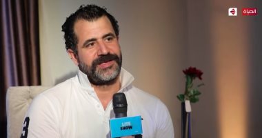محمود حافظ يتحدث اليوم عن اللى مالوش كبير فى لايت شو على الحياة