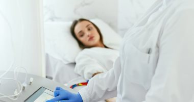 10 معلومات عن العلاج بالأوزون.. يعالج أمراض القلب ومشاكل العظام وغير معترف به 