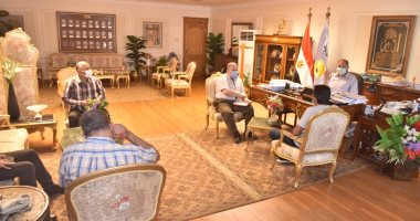 محافظ أسيوط: بدء التشغيل التجريبى لمشروع صرف صحى عرب العوامر خلال شهر 