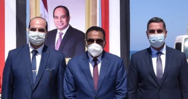 محافظ مطروح يوجه المسئولين بتسهيل مهام متدربى البرنامج الرئاسى لتأهيلهم للقيادة