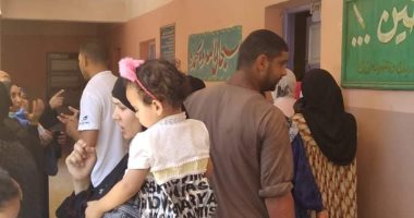 حياة كريمة بالمنوفية.. الكشف على 210 حالة بقافلة طبية بقرية زاوية الناعورة