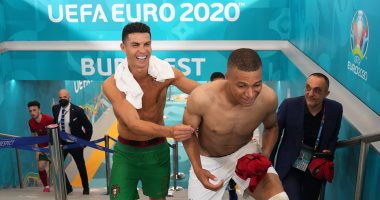 يورو 2020.. رونالدو وهزار مع مبابى عقب مباراة البرتغال وفرنسا