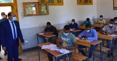 ضبط 13 هاتفا محمولا بحوزة الطلاب فى اليوم الخامس لامتحانات الدبلومات الفنية
