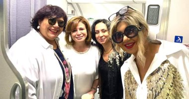 وزيرة الثقافة ونجوم الفن يصلون محافظة أسوان لحضور مهرجانها السينمائى