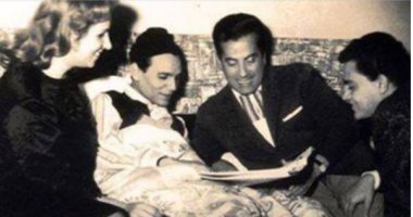 محرم فؤاد × صورة نادرة مع فريد الأطرش.. والشحرورة بجوار العندليب وقت مرضه