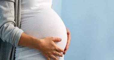 21 نصيحة لحمل صحى بدون مشاكل.. اشربى الكثير من السوائل