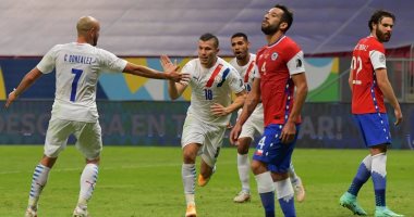 باراجواى تلدغ تشيلي بهدف فى الشوط الأول بـ كوبا أمريكا.. فيديو