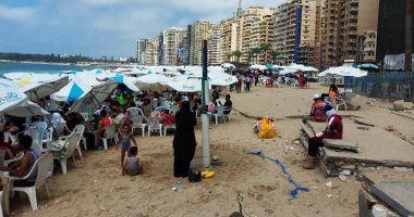 "اعرف حقك".. حملة بالإسكندرية للتوعية بأسعار الشواطئ.. "السياحة والمصايف" ترفع شعار "شواطئ استجمام وليست شواطئ بلطجة".. وتحث المواطنين بضرورة الإبلاغ الفورى عن أى إكراميات.. وفرض عقوبات على المخالفين