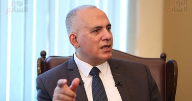 وزير الري يكشف عقوبة المتسبب فى تلوث المجاري المائية بالقانون الجديد