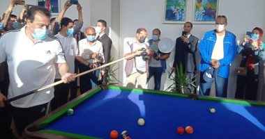 وزير النعليم العالي يفتتح ملاعب جامعة بنها بعد تطويرها.. صور