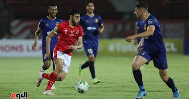 كاف يقرر حرمان حضور جماهير الترجى مباراتين وغرامة 60 ألف دولار 