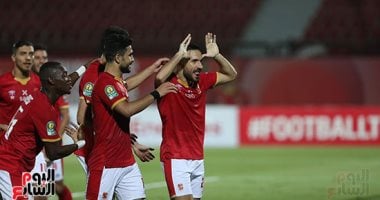 الأهلى يغلق صفحة بيراميدز ويستعد لمواجهة سموحة بالدوري 