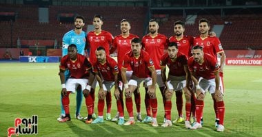 تشكيل الأهلي فى نهائى أفريقيا.. شريف وطاهر والشحات فى الهجوم أمام كايزر تشيفز