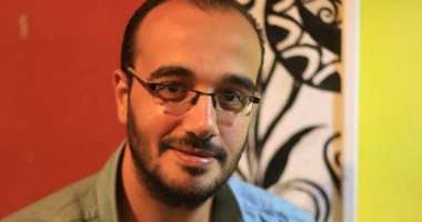 الكاتب أحمد حلمى بعد فوزه بمسابقة طلعت حرب: كلمة تقدير تدفعنى للاستمرار 