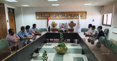 نائب رئيس جامعة أسيوط يستقبل فريق الهندسة الفائز بالمركز الأول فى مبادرة أبوظبى