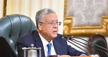 رئيس مجلس النواب ناعيا جيهان السادات: قدمت نموذجاً عظيماً للمرأة المصرية