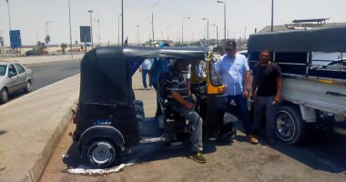 جهاز مدينة العبور: ضبط 23 توك توك مخالف وتنفيذ 30 قرار غلق وتشميع