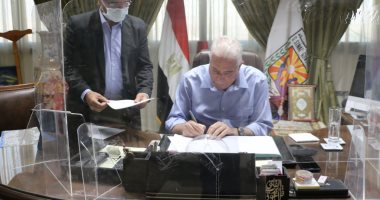 محافظ جنوب سيناء يصدق على 270 حالة تصالح على مخالفات البناء بدهب