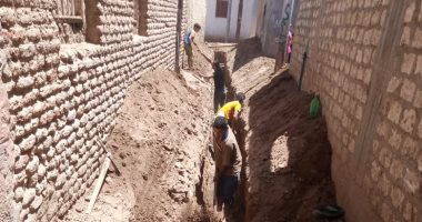 مدينة القرنة تواصل دعم قرية القبلى قامولا ضمن فعاليات مبادرة "حياة كريمة"