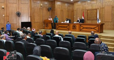 جلسة نقاشية حول معالجة المشكلات الثأرية بمحافظة قنا.. صور