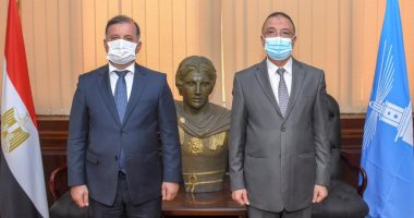 محافظ الإسكندرية يبحث مع سفير جمهورية طاجيكستان سبل تعزيز التعاون.. صور