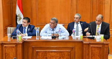 "صناعة النواب" تطلب دراسة جدوى لمشروع منطقة الصناعات النسيجية بالمحلة الكبرى.. صور