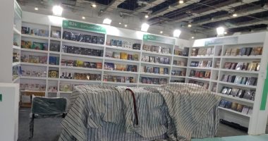 السماح بدخول الناشرين اليوم لتجهيز أجنحتهم قبل افتتاح معرض الكتاب .. صور