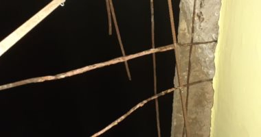 انهيار سقف غرفة بمنزل أثناء عمليات ترميم بالمحلة وضبط صاحب البيت