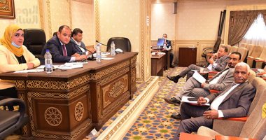 "اقتصادية النواب" تناقش طلبى إحاطة بشأن مخازن سيارات ذوى الاحتياجات الخاصة.. صور
