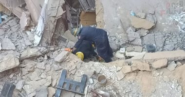 "التضامن الاجتماعى" بالإسكندرية توجه فريق إغاثة لموقع العقار المنهار بالدخيلة