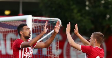 كوكا يقود طموحات أولمبياكوس للهروب من فخ لودوجوريتس في أبطال أوروبا
