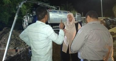 نائب محافظ أسوان يتابع أعمال إصلاح خط الطرد الرئيسى للصرف الصحى بالكرور