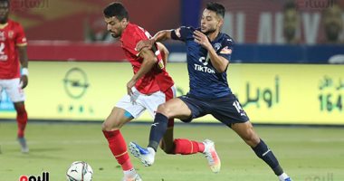 صحف جنوب أفريقيا: سقوط موسيمانى أمام 10 لاعبين من بيراميدز