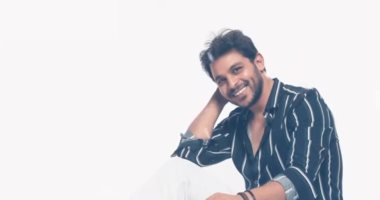 محمد رشاد يعلن ارتباطه بعد عام من انفصاله عن مي حلمى: الخطوبة قريب