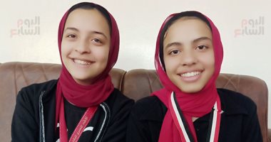 حكاية التوأم أروى وآلاء.. متفوقتان رياضيا فى لعبة الكاراتيه وعلميا "فيديو"
