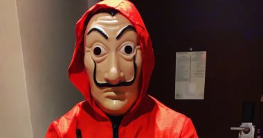 ناصر ماهر يعلن استعداده لأولمبياد طوكيو بقناع "لاكاسا دي بابل"