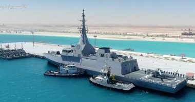بث مباشر.. الرئيس السيسي يفتتح قاعدة 3 يوليو البحرية بمنطقة جرجوب