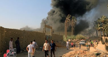 السيطرة على حريق داخل مخزن للتكييفات فى المرج.. صور