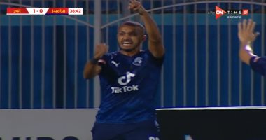دودو الجباس يسجل هدف التعادل لبيراميدز فى شباك إنبى.. فيديو