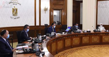 الحكومة: توافر احتياطى استراتيجى آمن من الأدوية والمستلزمات الطبية والأكسجين