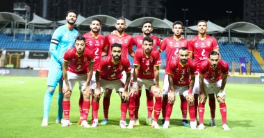 شريف والشحات وطاهر يقودون هجوم الأهلي أمام سموحة فى مباراة الليلة