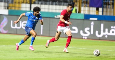 في محاولة بالرأس.. محمد شريف يهدد مرمى سموحة "فيديو"