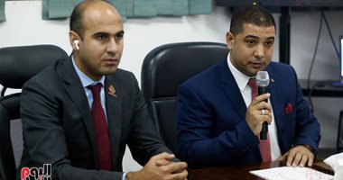 النائب عمرو يونس: نتعاون مع هيئة تعليم الكبار لمضاعفة نسبة محو الأمية